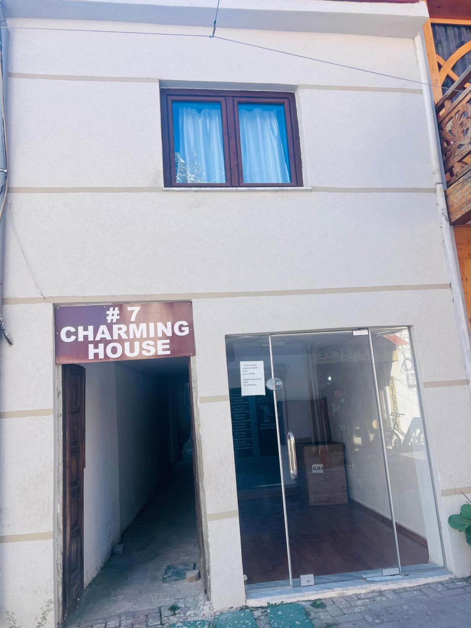 Charming House Lejlighed Pogradec Eksteriør billede